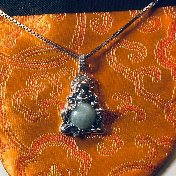 Sterling Silver Green Jade Smiling Buddha Pendant - Picture 5 of 13